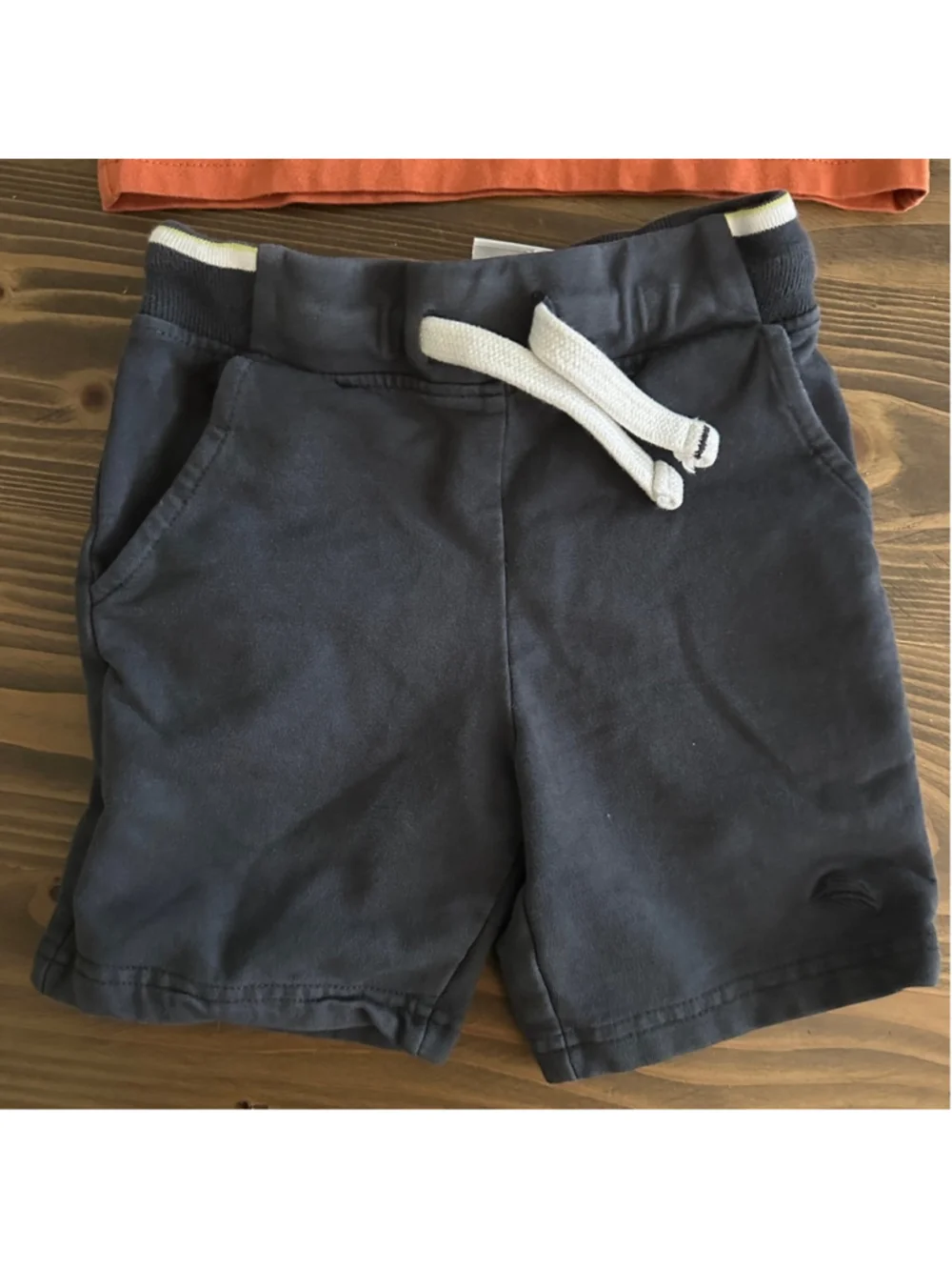 Tommy Bahama pre owned